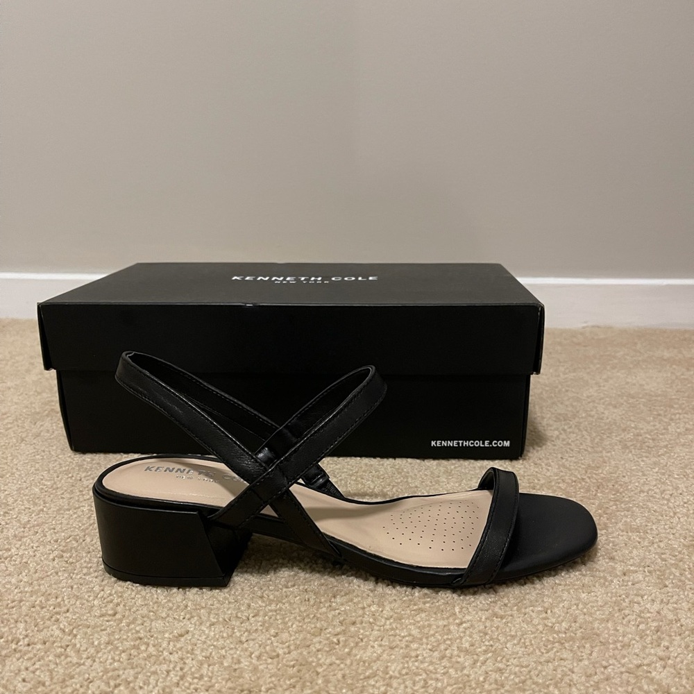 NWT Kenneth Cole Sandal Heels